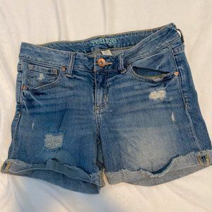 Charlotte Russe Refuge Jean Shorts Size 4